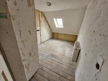 ObjNr:B-19582 - VIER Wohnungen zum Preis von einer; Sanierungsaufwand erforderlich Haus kaufen 66954 Pirmasens Bild klein