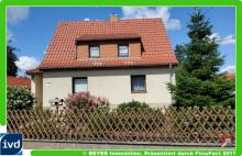 Ohne Käuferprovision: Gepflegtes Haus mit Koi-Teich, Brunnen und Nebengebäude Haus kaufen 01454 Großerkmannsdorf Bild klein