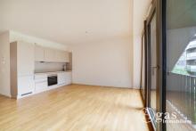 Perfekt geschnittene 3 Zimmer Wohnung mit ca. 87m², EBK und Balkon ins Grüne direkt in Mitte! Wohnung mieten 10117 Berlin Bild klein