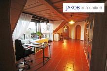 PLATZ-Wunder!
Außergewöhnliche 4-Zimmer-Whg. zwischen KU und KC Wohnung mieten 95365 Rugendorf Bild klein