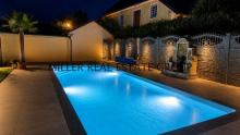 Privates Wohnresort in Altmannstein-Pondorf: Exklusives Einfamilienhaus mit Pool, Sauna, Grillkota, PV-Anlage, Speicher & großer Südwest-Terrasse! Haus kaufen 93336 Altmannstein Bild klein