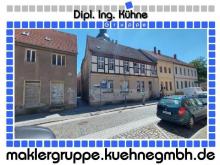 Prov.-frei: Entwicklungsimmobilie im Zentrum von Nauen mit Gewerbeanteil Haus kaufen 14641 Nauen Bild klein