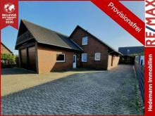 Provisionsfrei * Ferienhaus mit 4 Wohneinheiten in Dornumersiel a. d. Nordsee * 2900m vom Strand/Meer entfernt * Rendite von 9% möglich * sofort startklar * 3 Ferienwohnungen * 1 Betreiberwohnung Haus kaufen 26553 Dornum Bild klein