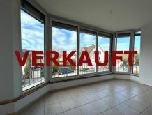 **RESERVIERT** SONNIGE 3 Zimmerwohnung + neuem Bad, moderner EBK, WIGA, Kaminofen... Wohnung kaufen 78266 Büsingen am Hochrhein Bild klein