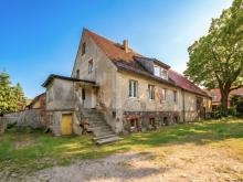 Resthof mit Geschichte – Wohnhaus, Scheunen und Stallgebäude auf großzügigem Grundstück Haus kaufen 16269 Wriezen Bild klein