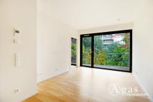 Ruhige 2 Zimmer Wohnung ca. 41m², EBK, Fußbodenheizung und Balkon mit Gartenblick in Berlin-Mitte! Wohnung mieten 10117 Berlin Bild klein