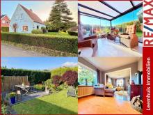 * Sackgassenlage * 15kw Ofen * Sauna * Garage * großes Grundstück * Küche 4 Jahre * Wintergarten * Haus kaufen 26802 Moormerland Bild klein