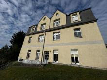 Schöne 3-Raum-Wohnung mit Stellplatz und Gartennutzung ; DG in Vielau-Reinsdorf! Wohnung mieten 08141 Reinsdorf (Landkreis Zwickau) Bild klein