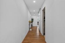Schöne Aussichten: 4- Zimmer Wohnung mit großem Balkon, Stellplatz und EBK Wohnung kaufen 76549 Hügelsheim Bild klein
