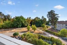 Schöne Aussichten: 4- Zimmer Wohnung mit großem Balkon, Stellplatz und EBK Wohnung kaufen 76549 Hügelsheim Bild klein