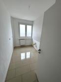 Schöne Stilvolle sonnige 3-R.-Wohnung in Dessau im 4.OG,58,20m2 mit BLK.zu vermieten. Wohnung mieten 06842 Dessau-Roßlau Bild klein