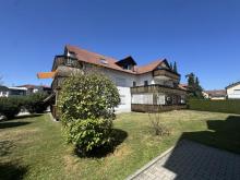 Sonnige Wohlfühlwohnung mit großem Eckbalkon, neuer Einbauküche und Garage Wohnung mieten 86825 Bad Wörishofen Bild klein