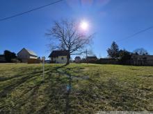 Sonniges Baugrundstück in ruhiger Lage – 747 qm für Ihr zukünftiges Zuhause in Rußdorf Grundstück kaufen 09212 Limbach-Oberfrohna Bild klein