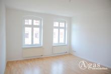 Stilvoll Wohnen in zentraler Lage – Renovierte 3-Zimmer-Wohnung mit Balkon in Eberswalde Wohnung mieten 16225 Eberswalde Bild klein