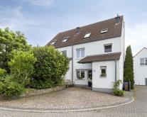 Stilvolles und modernes Einfamilienhaus in ruhiger Umgebung in Ratingen-Mitte Haus kaufen 40878 Ratingen Bild klein