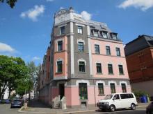 Tolle 3-Raum Wohnung im Dachgeschoß mit Balkon und hochwertiger Einbauküche! Ab 1.6.25! Wohnung mieten 08058 Zwickau Bild klein