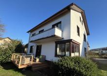 ***Tolle Gelegenheit! Stilvoll modernisiertes Ein- / Zweifamilienhaus + Bungalow*** Haus kaufen 32689 Kalletal Bild klein