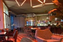 Traumhafte Ecklage: Stilvolles Restaurant, top saniert und neu eingerichtet Gewerbe mieten 10967 Berlin Bild klein