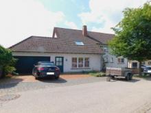 Trierweiler- EFH zur Miete - 350 qm Wohnfläche, 6 Zimmer,Doppelgarage,Garten,herrlicher Ausblick Wohnung mieten 54311 Trierweiler Bild klein