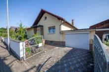 Urlaubsfeeling! Haus mit Wintergarten, riesiger Schwimm- und Fitnesshalle in Neuenhasslau! Haus kaufen 63594 Hasselroth Bild klein