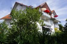 VERKAUFT !!! In bevorzugter Lage! Attraktive 3-Zimmer-Wohnung mit Balkon, Garage und zus. AAP Wohnung kaufen 72829 Engstingen Bild klein