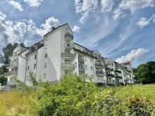 Vermietete 2 Zi. Wohnung, Balkon, ca. 60 m², TG-Stellplatz, idyllische Lage im Grünen Wohnung kaufen 08209 Auerbach/Vogtland Bild klein
