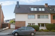 + Vielseitige Immobilie: Perfekt für Mehr - Generationen - Wohnen oder als rentable Kapitalanlage + Haus kaufen 41069 Mönchengladbach Bild klein