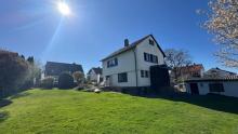 Wir suchen für wunderbar gelegenes Haus mit großem Garten in Aichschieß eine nette Familie oder ein Paar Haus 73773 Aichwald Bild klein