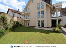 Wohn-TRAUM, komplett möbliert, mit KAMIN, moderner EBK, zwei TERRASSEN und TGL Bad Wohnung mieten 65795 Hattersheim am Main Bild klein