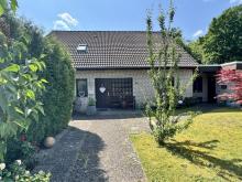  Wohnanlage mit vielen Möglichkeiten Haus kaufen 30938 Burgwedel Bild klein