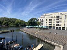 Wohnen im ehemaligen Stadtbad: Stilvolle 3-Zimmer-Wohnung mit Ruhrblick im Palais am Stadtkai Wohnung kaufen 45468 Mülheim an der Ruhr Bild klein