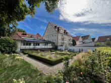 Wohnen im "Stadtschloss"
Altstadtlage mit Stil und Service Wohnung kaufen 88299 Leutkirch im Allgäu Bild klein