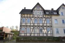 Wohnhaus mit 3 Wohneinheiten und Nebengebäude in 37627 Stadtoldendorf! Haus kaufen 37627 Stadtoldendorf Bild klein