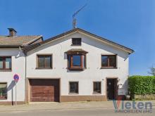 Wohnhaus mit großem Platzangebot in zentraler Lage von Dahlem Haus kaufen 53949 Dahlem (Kreis Euskirchen) Bild klein