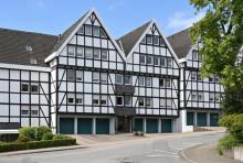 Wohntraum im Zentrum: Großzügige 3-5 Zimmer mit Balkon und Garage Wohnung kaufen 42489 Wülfrath Bild klein