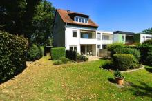 Zentral und dennoch Ruhig Haus kaufen 65824 Schwalbach am Taunus Bild klein