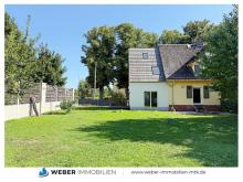 ZWEI Doppelhaushälften auf RIESIGEM SONNEN-Grundstück in ZENTRALER Lage Haus kaufen 65795 Hattersheim am Main Bild klein