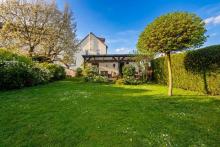 Zweifamilienhaus am Feldrand zwischen Idylle und Zentrum Haus kaufen 65812 Bad Soden am Taunus Bild klein