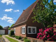 Zweifamilienhaus in ruhiger, zentraler Wohnlage in Heide zu verkaufen Haus kaufen 25746 Heide Bild klein
