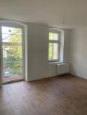 Zweitbezug nach San.! Große3-Zi. mit Einbauküche, Laminat, Lift, Balkon und Wanne! Wohnung mieten 09130 Chemnitz Bild klein