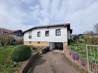 126m² Bungalow mit ebenerdiger Terrasse, idyllischem Garten + Kellergarage Haus kaufen 98574 Schmalkalden Bild mittel