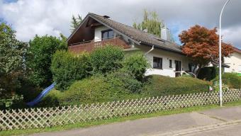 2 FH mit ELW + Dop.-Garage auf 1.030 m² Grdst. Haus kaufen 79599 Wittlingen Bild mittel