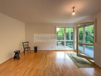 2 Zimmer Erdgeschoßwohnung mit großem Garten / Terrasse / EBK / TG Platz Wohnung kaufen 85435 Erding Bild mittel
