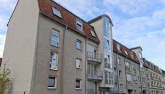 2 Zimmerwohnung im Erdgeschoss mit Terrasse, Wannenbad und Stellplatz Wohnung mieten 04328 Leipzig Bild mittel