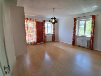 2-Zimmerwohnung mit Süd-Ost Balkon 1.OG. *provisionsfrei* *erlaubte Haustiere: Katze* Wohnung mieten 85283 Wolnzach Bild mittel