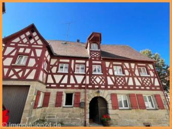 249.000 für historisches 150 qm Fachwerk STADTHAUS im Herzen von Altdorf unter Denkmalschutz Haus kaufen 90518 Altdorf bei Nürnberg Bild mittel