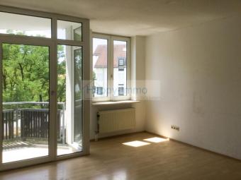 2,5 Zimmerwohnung zur Miete / 2 Balkone / Duplex TG / zentrale Lage / Unterhaching / ab 1.11.25 Wohnung mieten 82008 Unterhaching Bild mittel