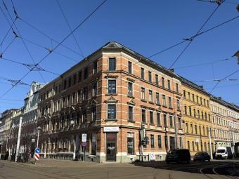 3-Raum-Wohnung in zentrumsnaher Lage - modernisieren und einziehen - Denkmalschutz Wohnung kaufen 08056 Zwickau Bild mittel