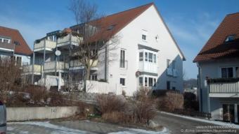 3-Zimmer-Dachgeschosswohnung mit Balkon und Galerie in ruhiger Lage Wohnung mieten 09235 Burkhardtsdorf Bild mittel
