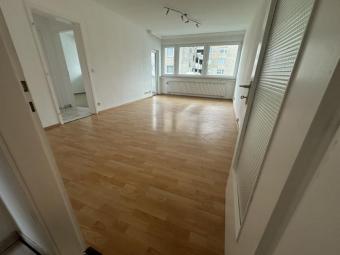 3-Zimmer-Eigentumswohnung von Privat, PROVISIONSFREI, zentrale Lage Wohnung kaufen 25421 Pinneberg Bild mittel
